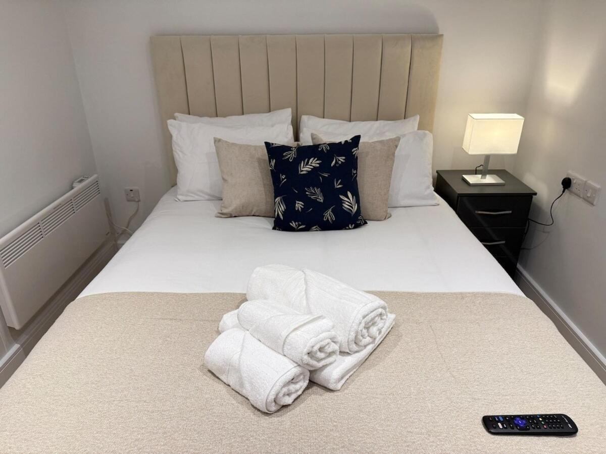 Sale Road Serviced Apartments Near Airport & Trafford Centre Wythenshawe Quarto foto